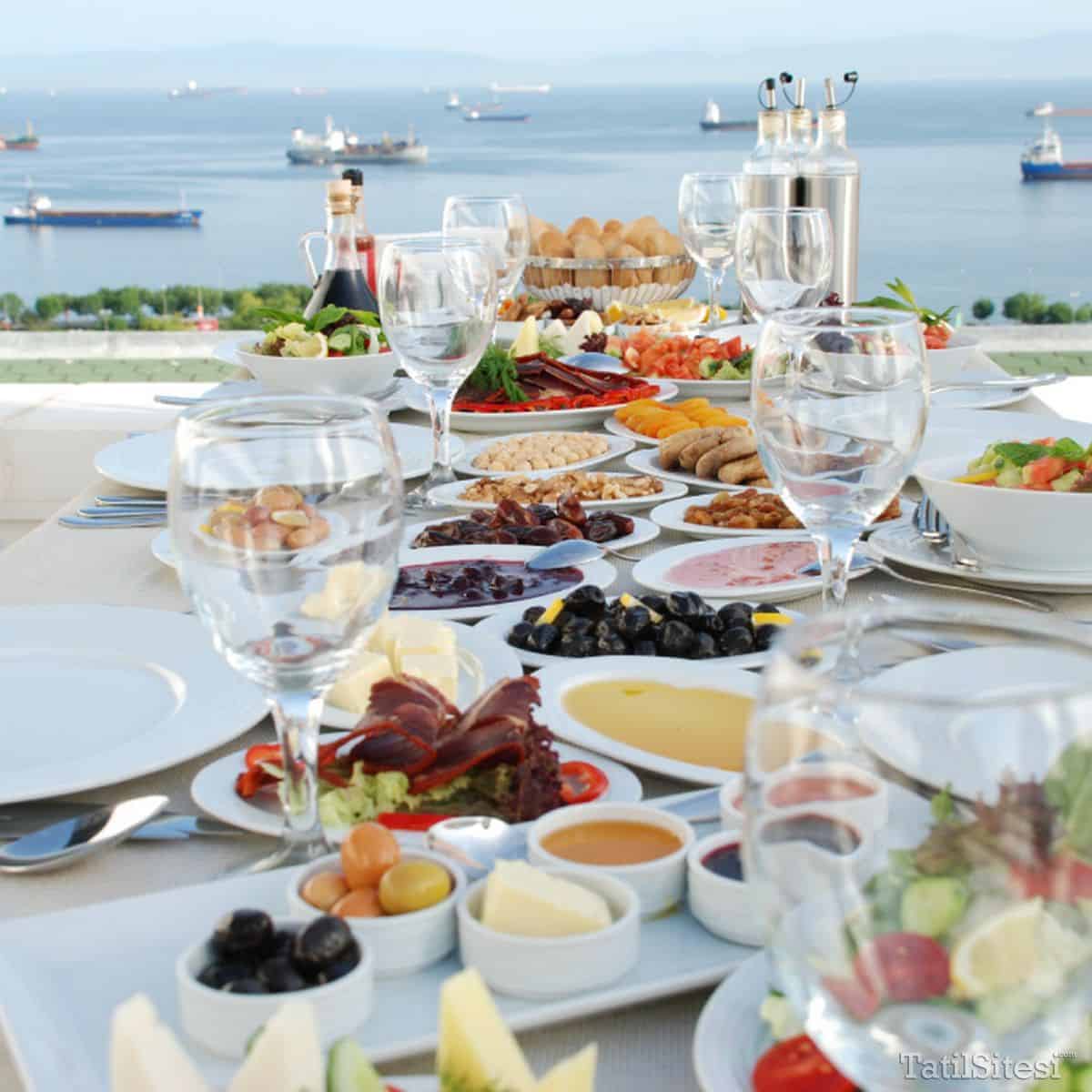 The Grand Mira Business Hotel